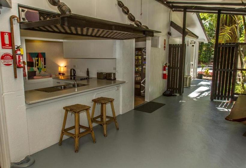 Общежитие Cairns Beaches Flashpackers