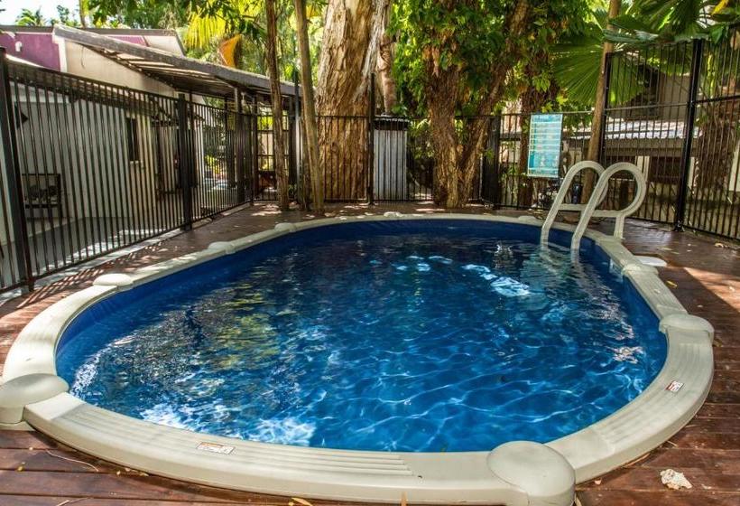 Общежитие Cairns Beaches Flashpackers