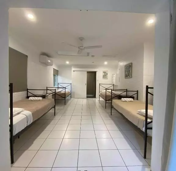 هاستل Cairns Beaches Flashpackers