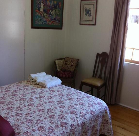 Glenellen Bed And Breakfast