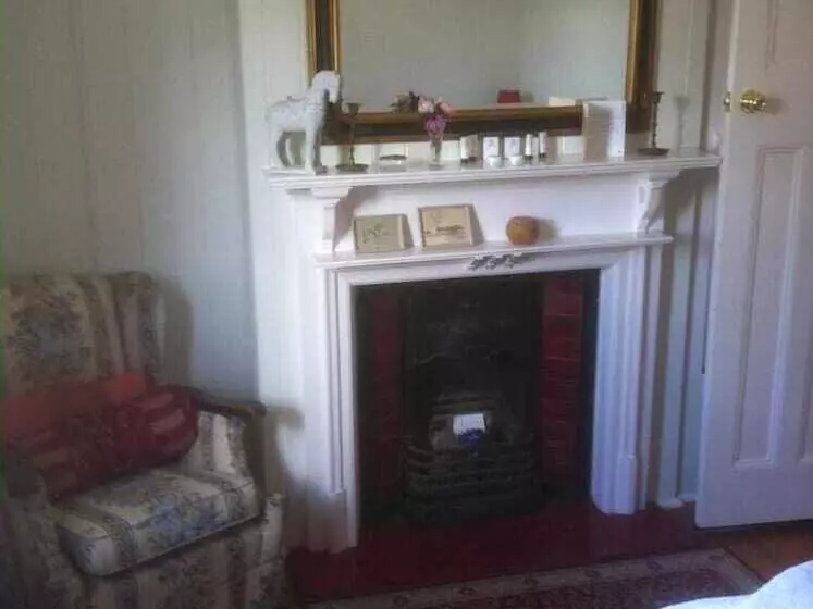 Glenellen Bed And Breakfast
