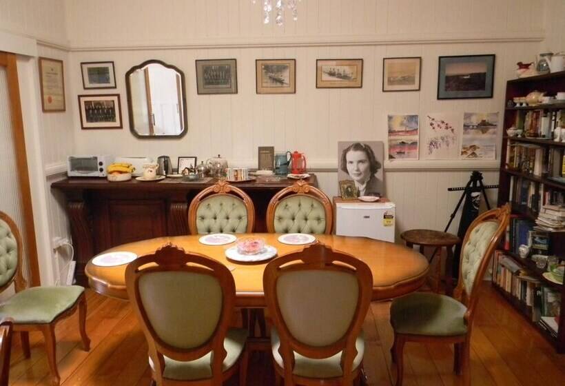 Glenellen Bed And Breakfast