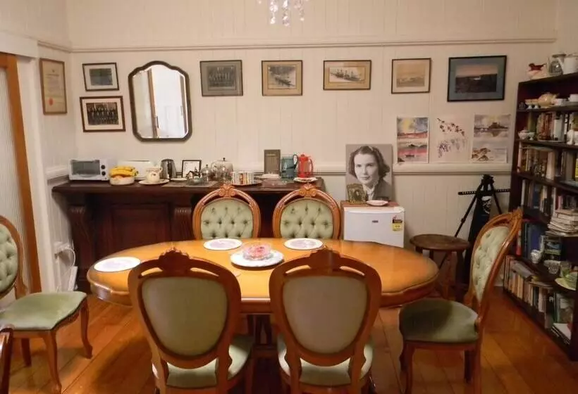 Glenellen Bed And Breakfast