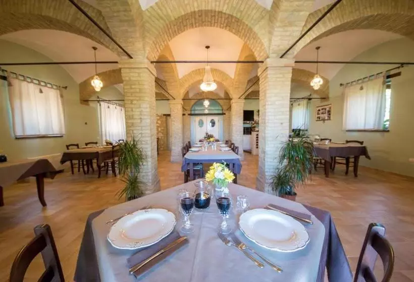 ホテル Casale Rotoloni