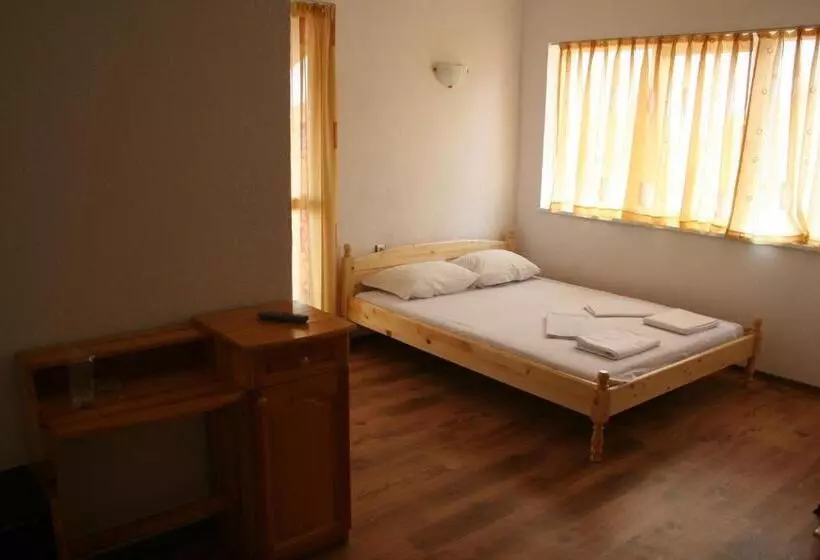 پانسیون Guest House Sokratovi