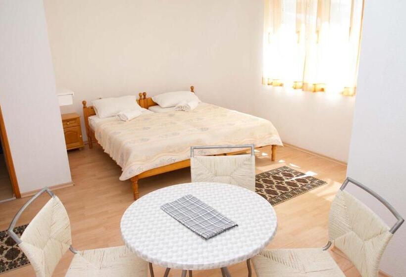 Пансион Guest House Sokratovi