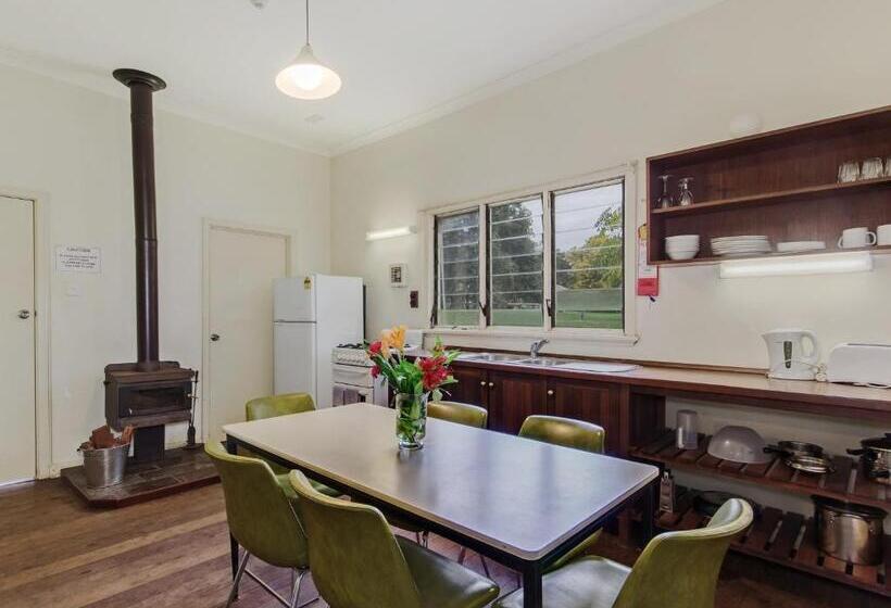 Курорт Fairbridge Village