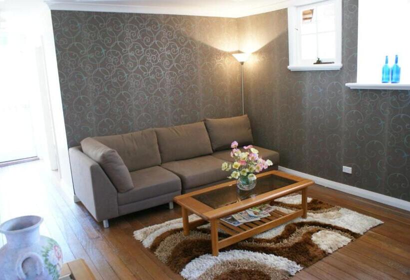 Курорт Fairbridge Village