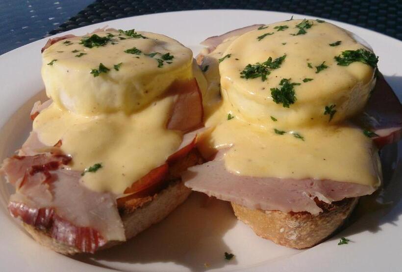 Valley View Bed And Breakfast