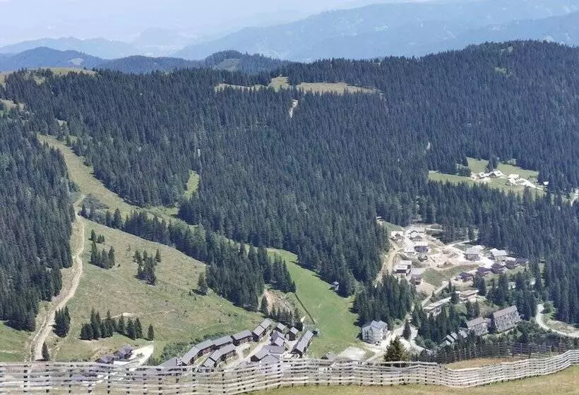 ユースホステル Alpengasthof Tanzstatt