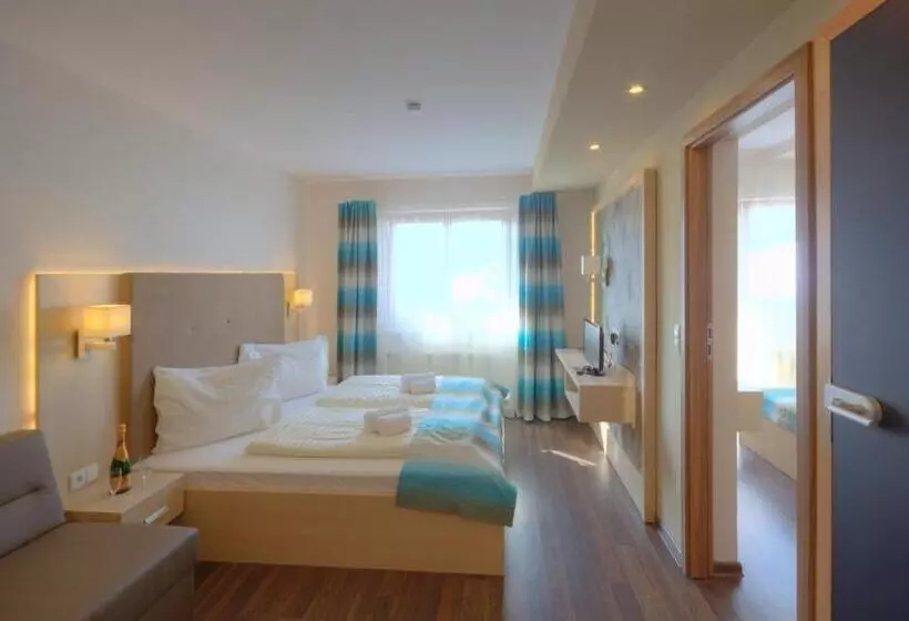 ユースホステル Alpengasthof Tanzstatt