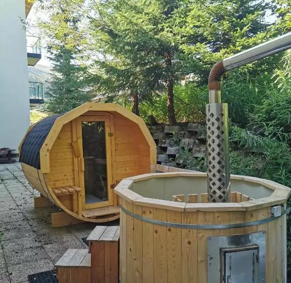 ユースホステル Alpengasthof Tanzstatt