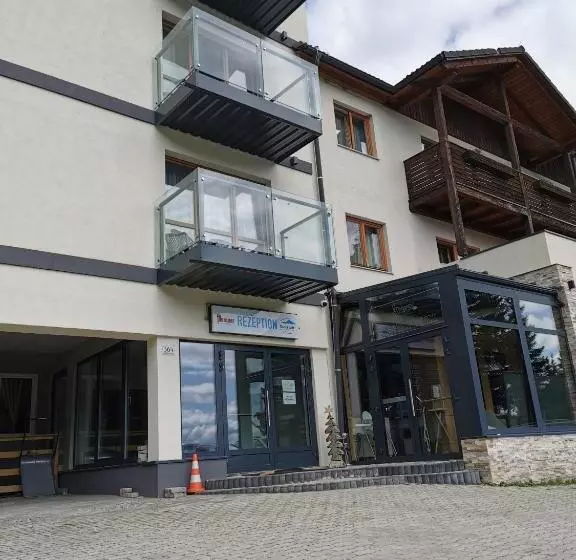 ユースホステル Alpengasthof Tanzstatt