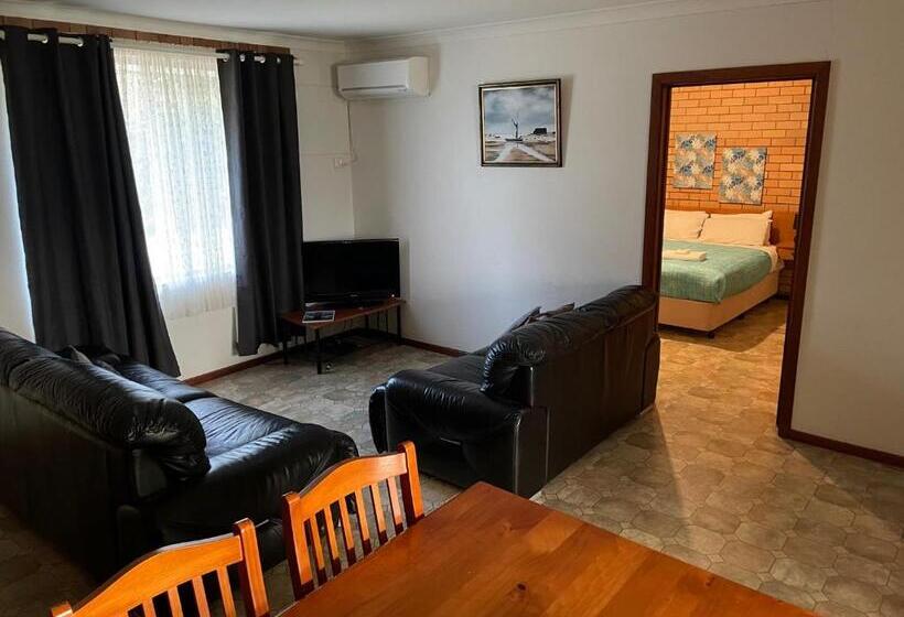 Augusta Escape Holiday Units