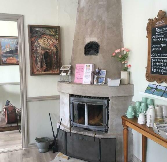 مبيت وإفطار Blankaholmsgastgiveri