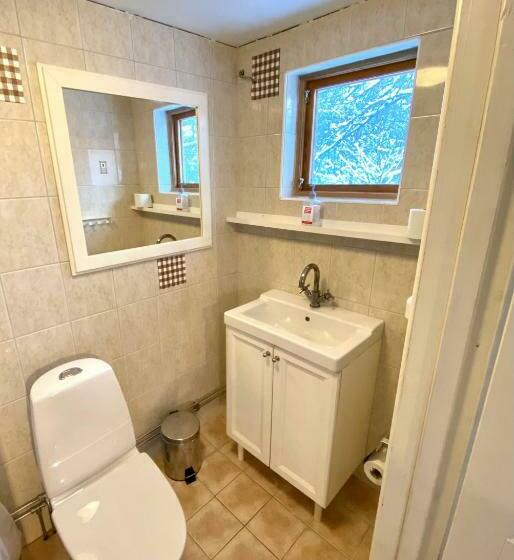 مبيت وإفطار Blankaholmsgastgiveri