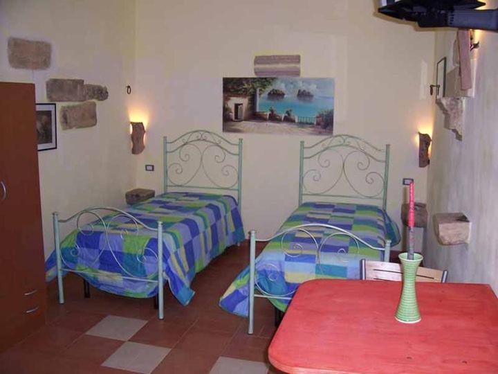 Bed and Breakfast Le Camporelle In Campagna