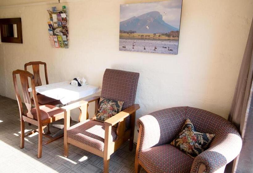 ベッドアンドブレックファースト Pierrepoint Accommodation