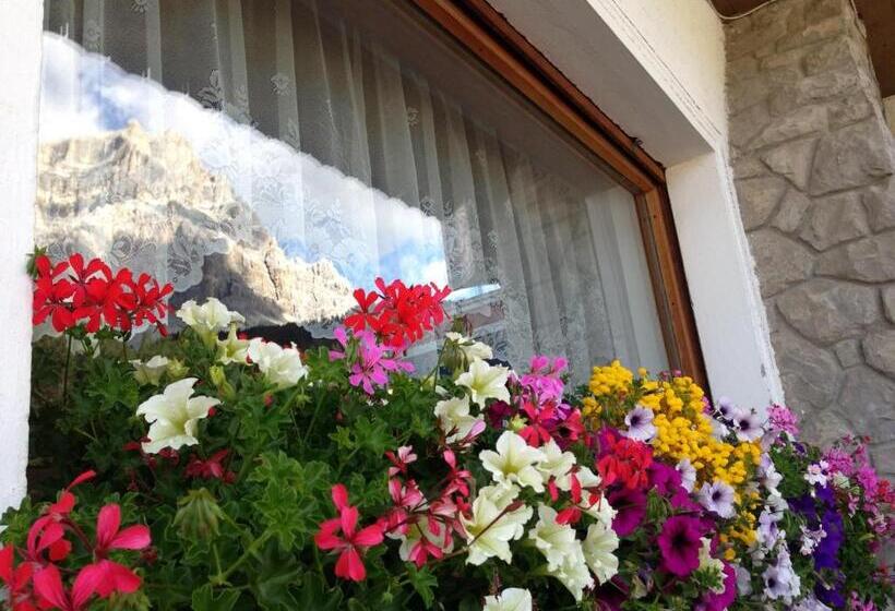 צימר Rifugio Palafavera