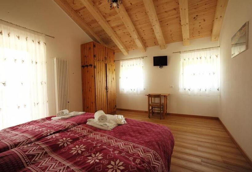 צימר Rifugio Palafavera