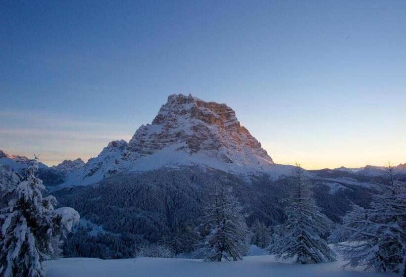 צימר Rifugio Palafavera