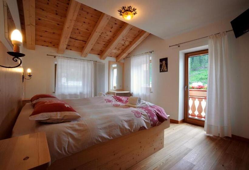 צימר Rifugio Palafavera