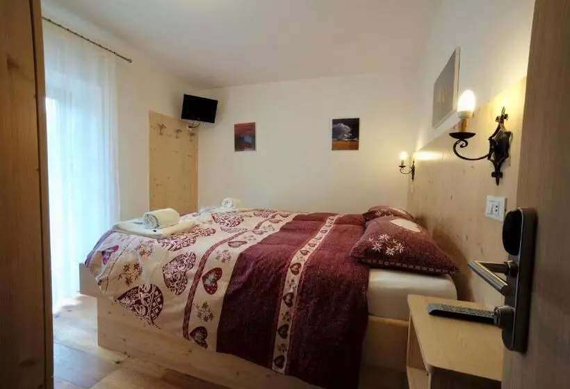 ベッドアンドブレックファースト Rifugio Palafavera