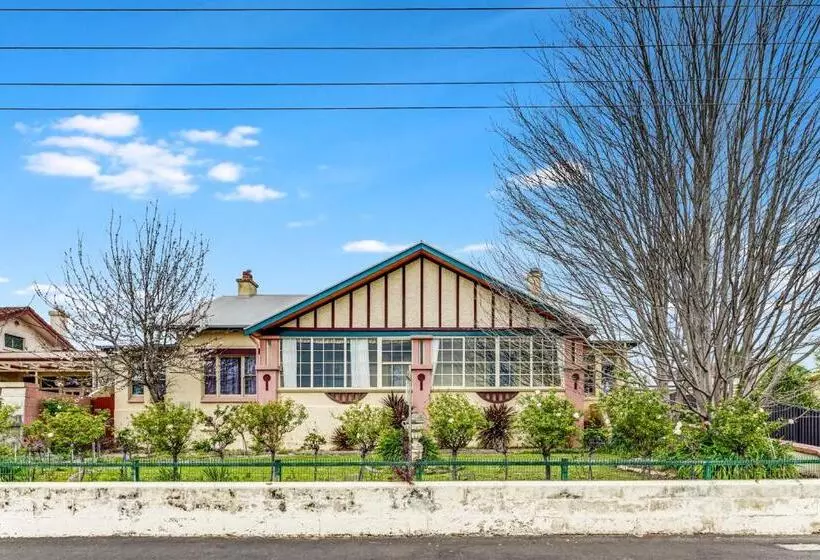 Aamiaismajoitus (B&B) Wyatt Guest House