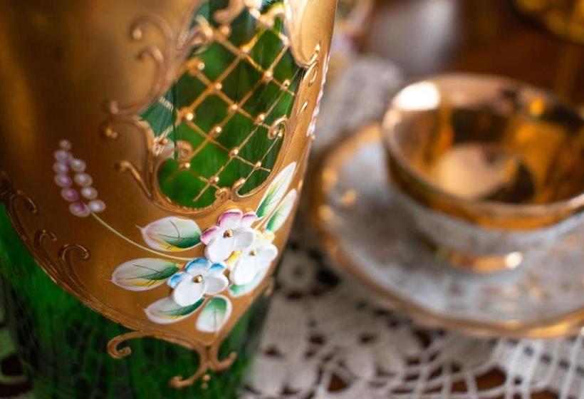 Boathouse Bunbury Bed & Breakfast