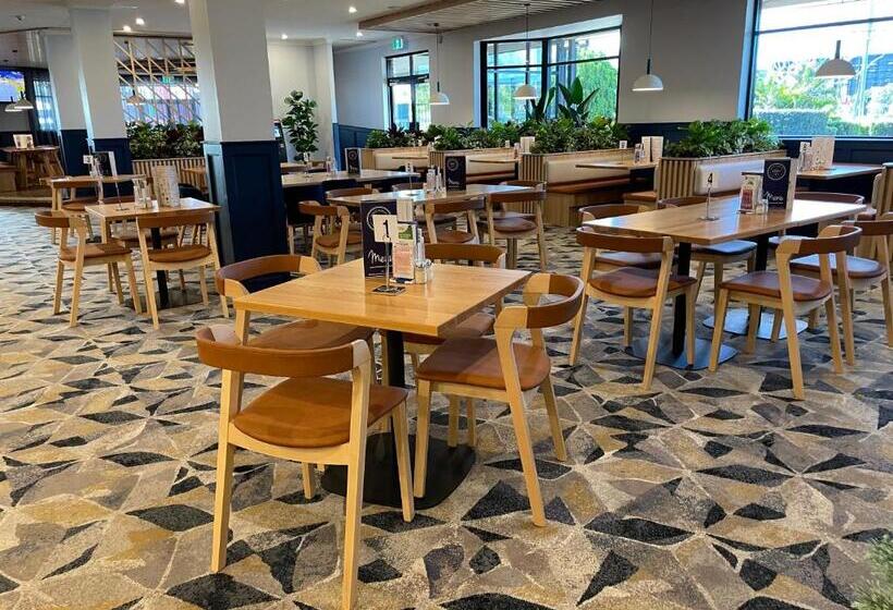 Meadowbrook Hotel Brisbane