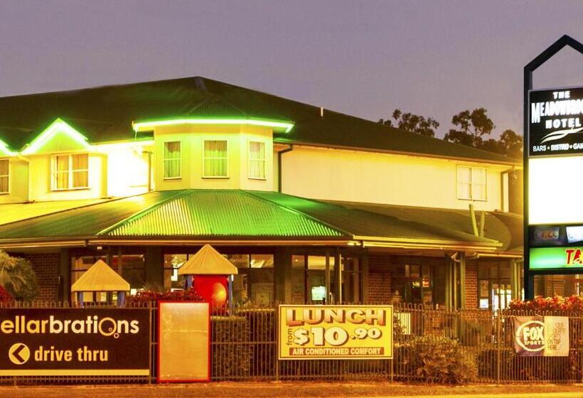 Meadowbrook Hotel Brisbane