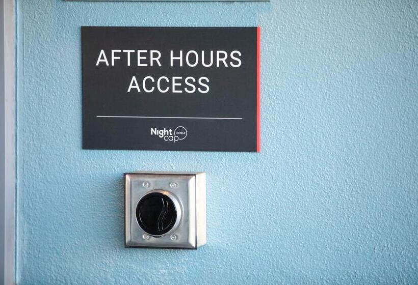 בית מלון כפרי Nightcap At Ocean Beach