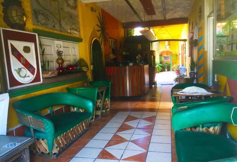 فندق Oyo Principal