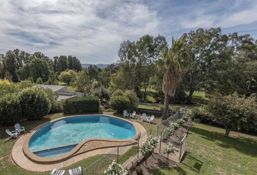 汽车旅馆  Harriet House Tumut