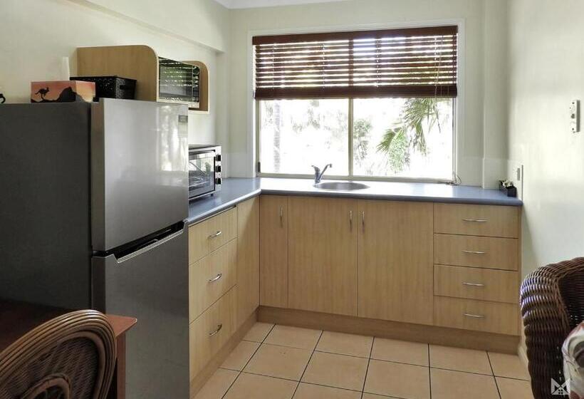 מוטל Rose Bay Resort