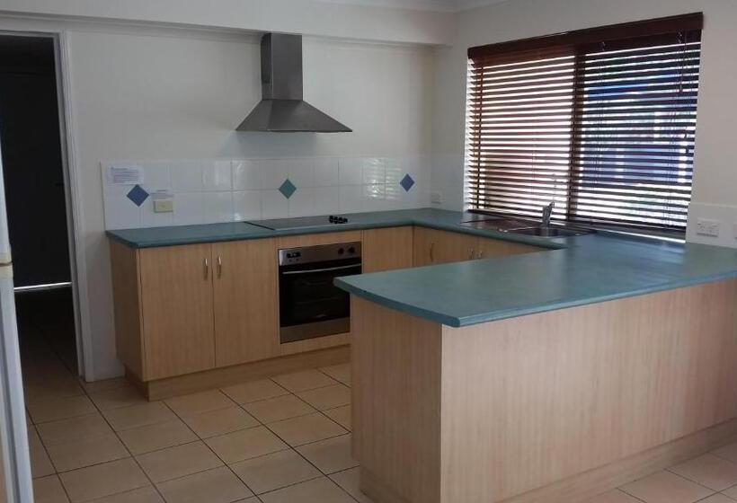 מוטל Rose Bay Resort