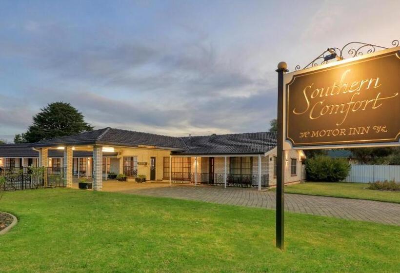 فندق على الطريق Southern Comfort Motor Inn