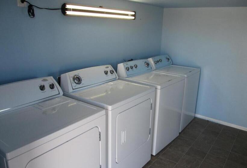 Мотель Tilden Country Inn