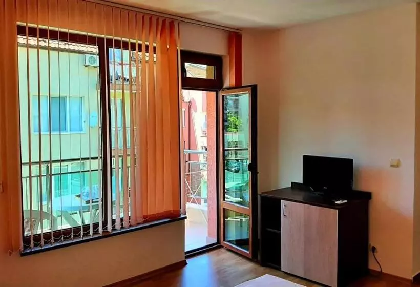 Majatalo Adri Guest House