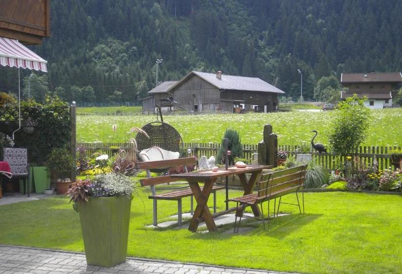 پانسیون Haus Waidmannsheil