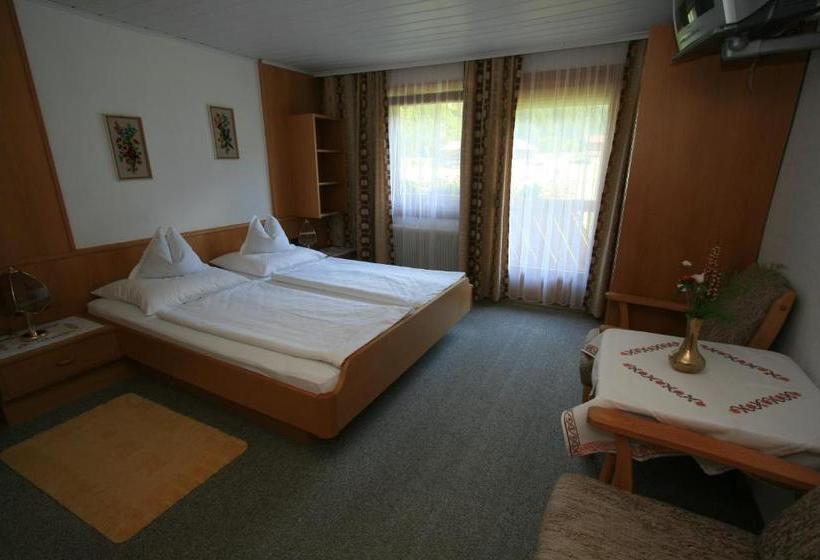 پانسیون Haus Waidmannsheil