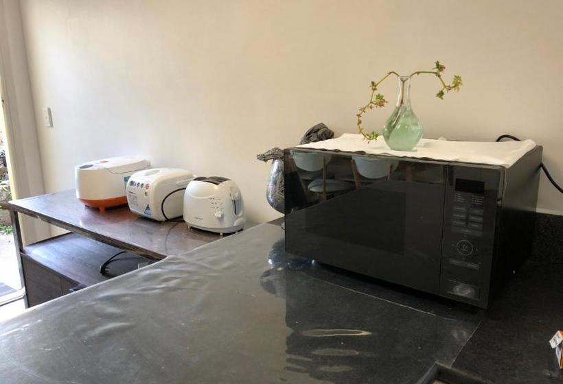 Пансион Doncaster Westfield Home Stay