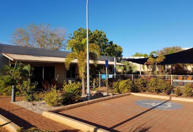 Курорт Samson Beach Chalets