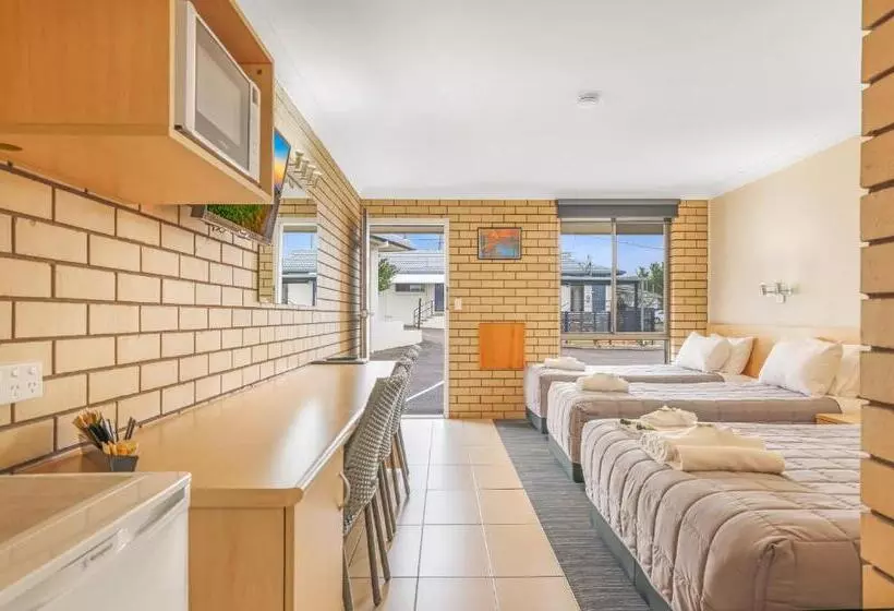 Stagecoach Inn Motel