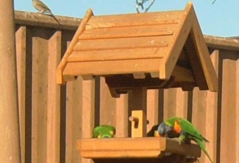 Travellers Rest Motel