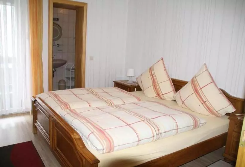 ユースホステル Weinfelderhof