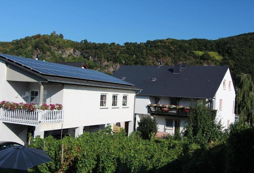 הוסטל Weinfelderhof