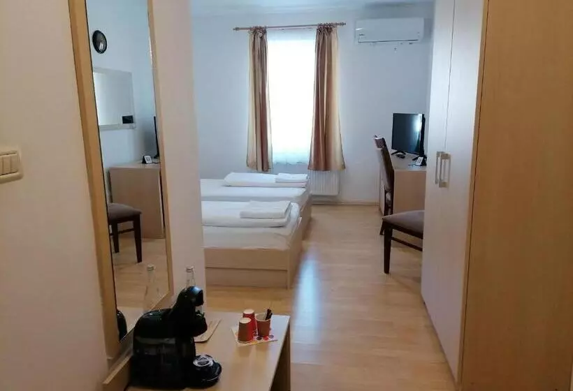 هتل Casa La Fayette