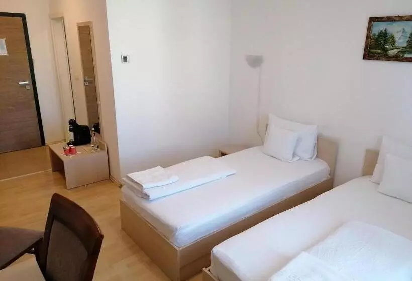 هتل Casa La Fayette