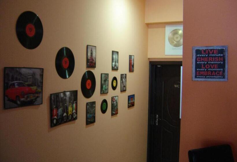 בית מלון כפרי Central Park Family